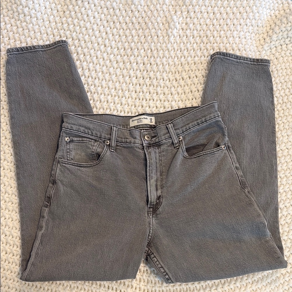 Gray Denim Jeans - Picture 1 of 3